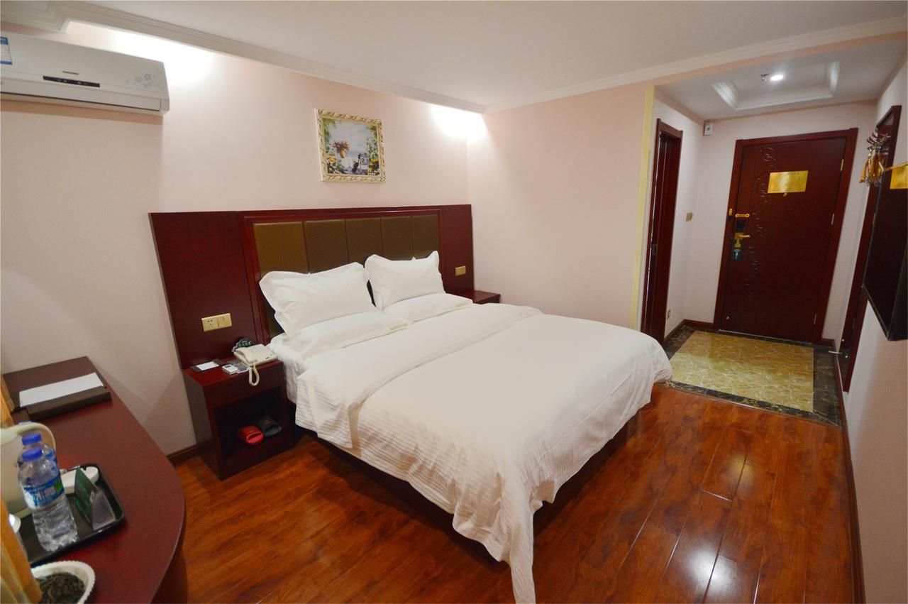 Shell Shanghai Pudong Xin District Huanglou Town Furong Road Bagian luar foto